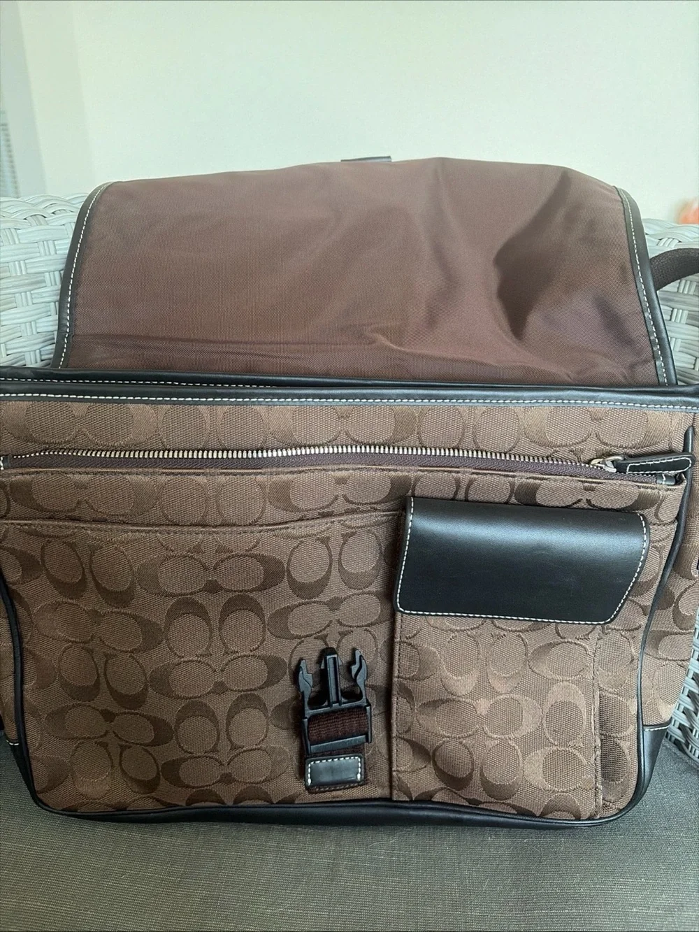 Coach Leather Signature Messenger Bag Shoulder Bag - Excellent